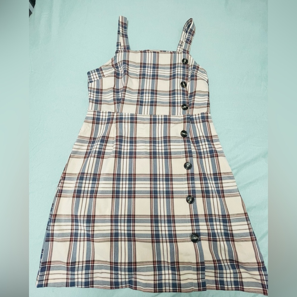 Stylish Plaid junior Dress with Button Details